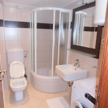 Ana Apartment