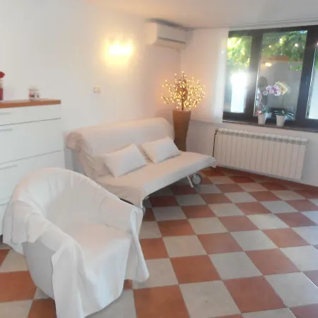 Apartman Ana Novi Vinodolski